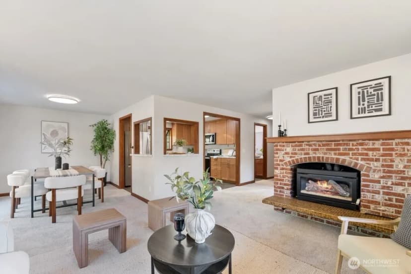 Property photo for 160 S 120th Street, Burien photo 5