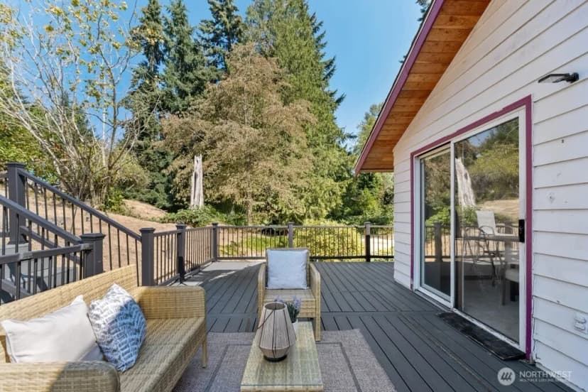 Property photo for 160 S 120th Street, Burien photo 30