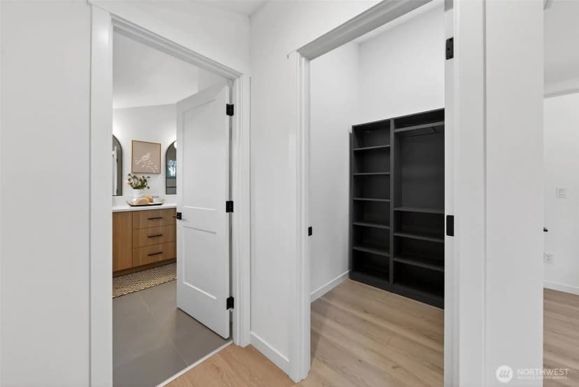 Property photo for 8510 15th Avenue Ne, Seattle photo 15