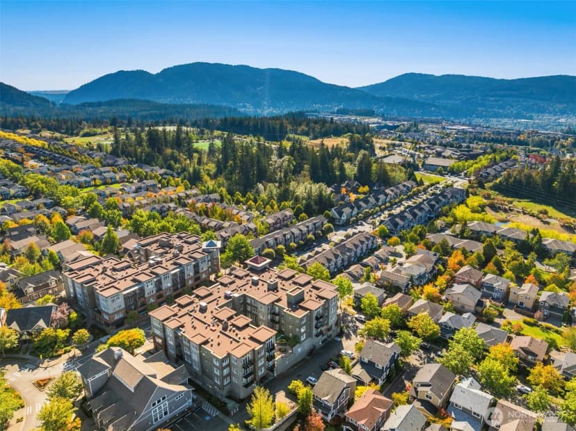 Property photo for 1880 25th Avenue Ne #210, Issaquah photo 24