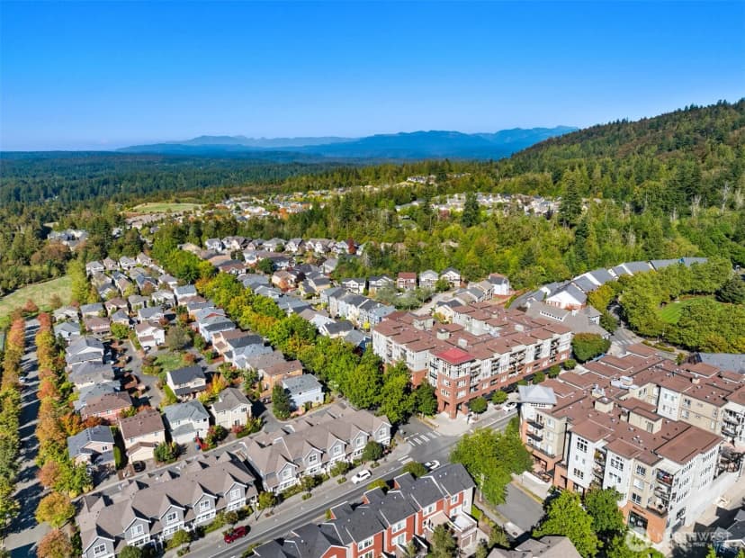 Property photo for 1880 25th Avenue Ne #210, Issaquah photo 23