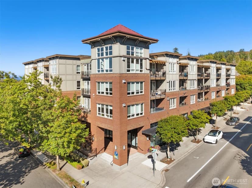 Property photo for 1880 25th Avenue Ne #210, Issaquah