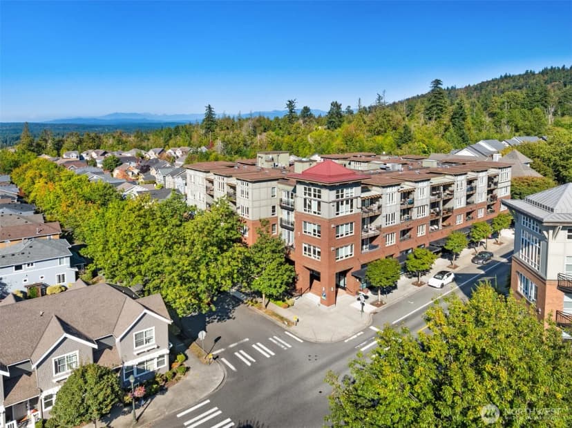 Property photo for 1880 25th Avenue Ne #210, Issaquah photo 22