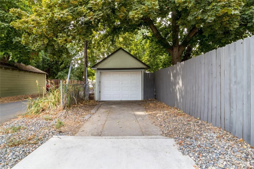 Property photo for 1002 Howard Street, Walla Walla photo 37