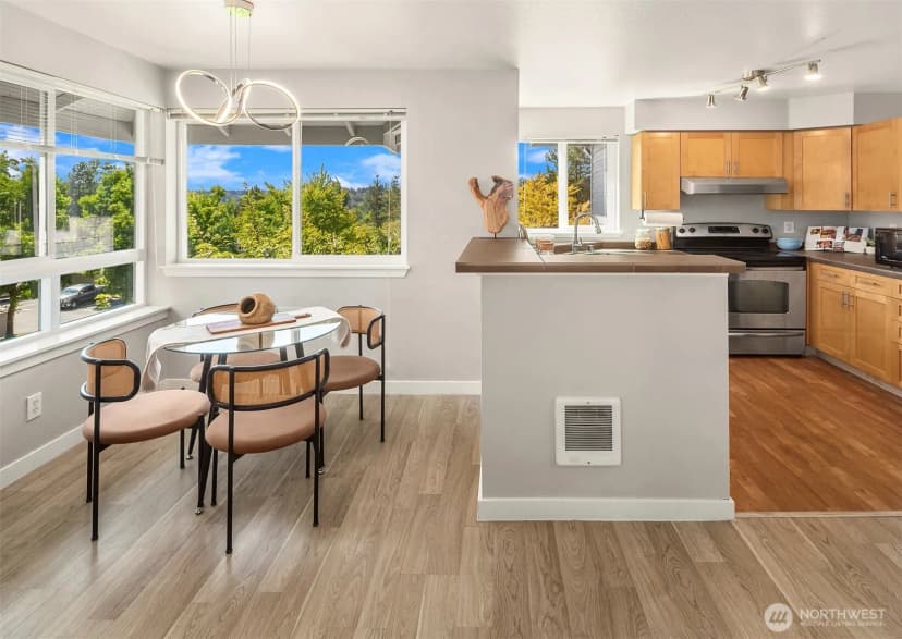 Property photo for 3926 243rd Place Se #h-303, Bothell photo 6