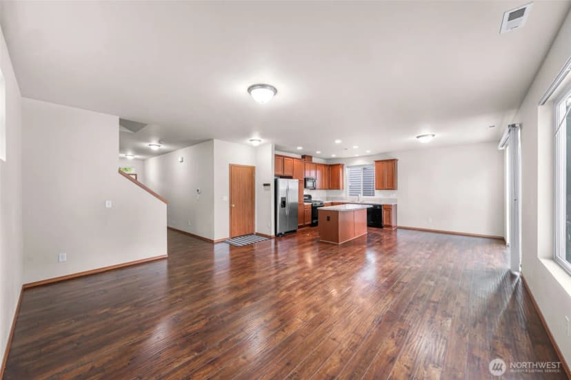 Property photo for 908 138th Place Sw, Everett photo 7