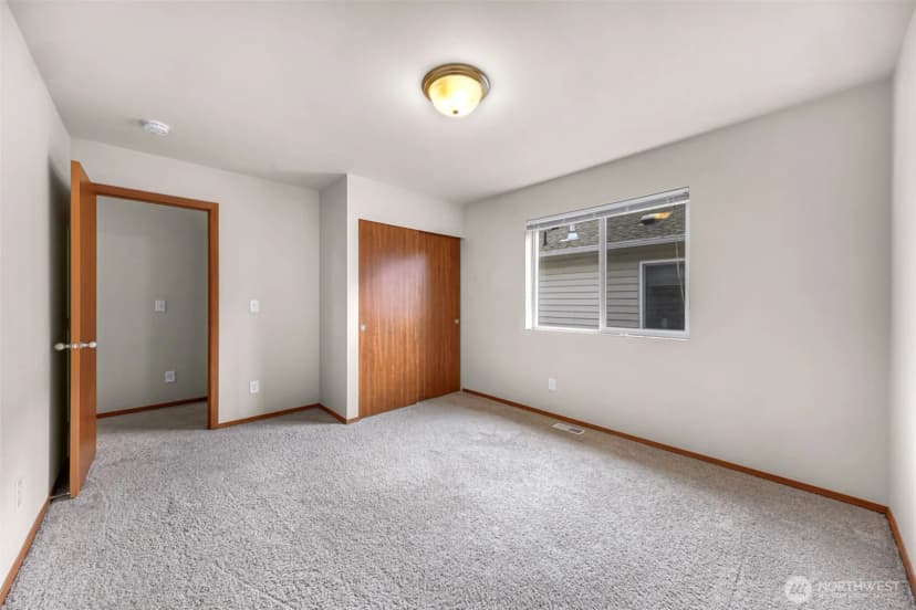 Property photo for 908 138th Place Sw, Everett photo 22