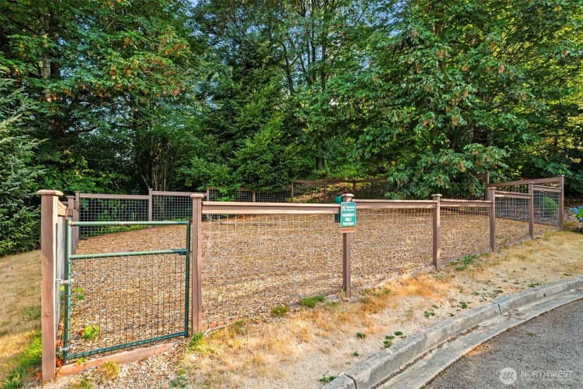 Property photo for 20233 Ne 124th Street #89, Bothell photo 32