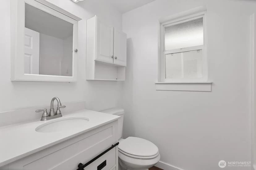 Property photo for 904 Sapp Place, Sedro Woolley photo 11