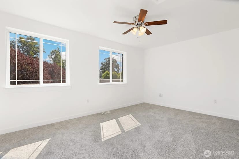 Property photo for 904 Sapp Place, Sedro Woolley photo 13