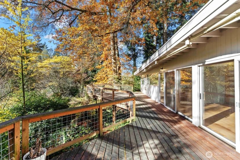 Property photo for 12117 Se 26th Street, Bellevue photo 21