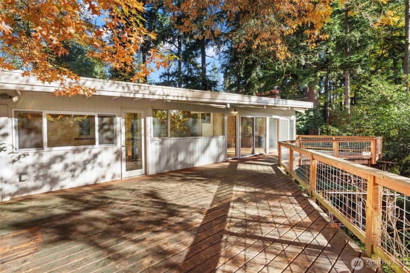 Property photo for 12117 Se 26th Street, Bellevue photo 22