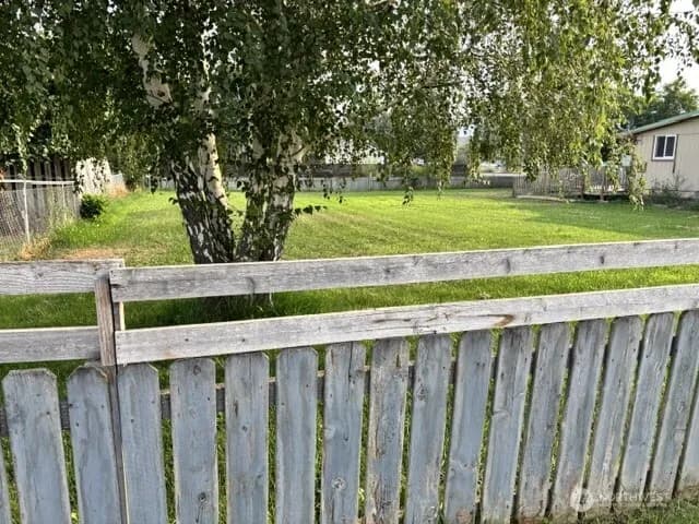 Property photo for 616 4th Street, Oroville photo 4