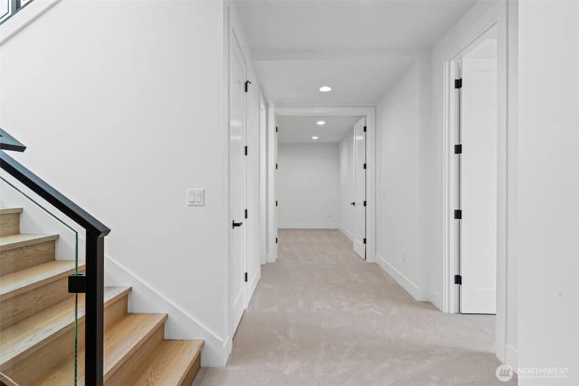 Property photo for 16036 Se 44th Court, Bellevue photo 17