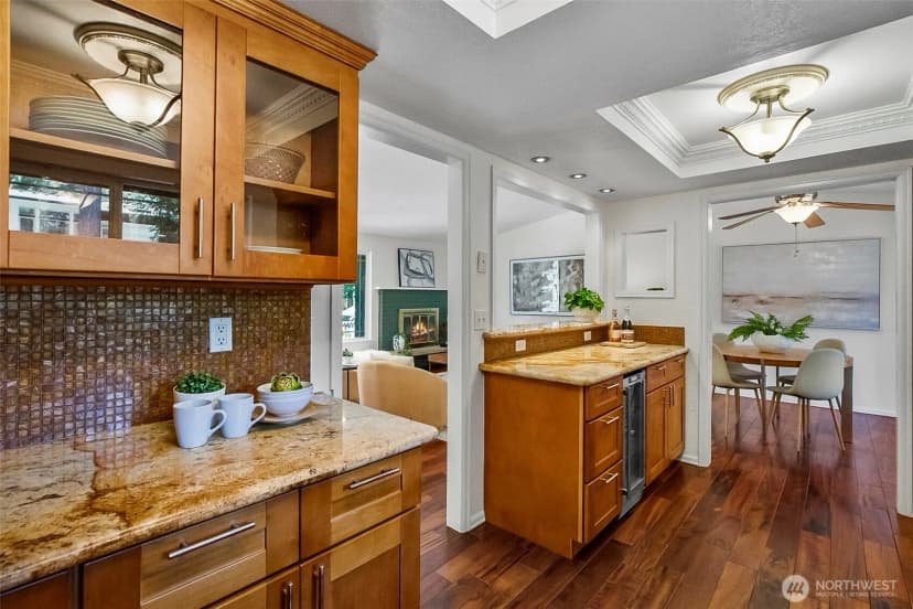 Property photo for 10716 127th Avenue Ne, Kirkland photo 16