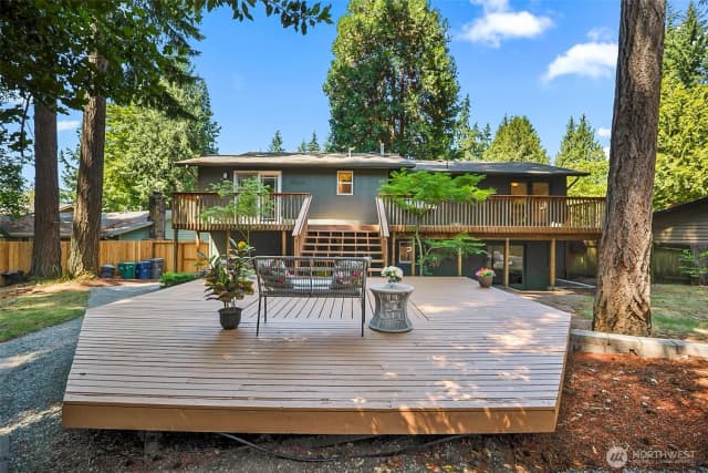 Property photo for 10716 127th Avenue Ne, Kirkland photo 3