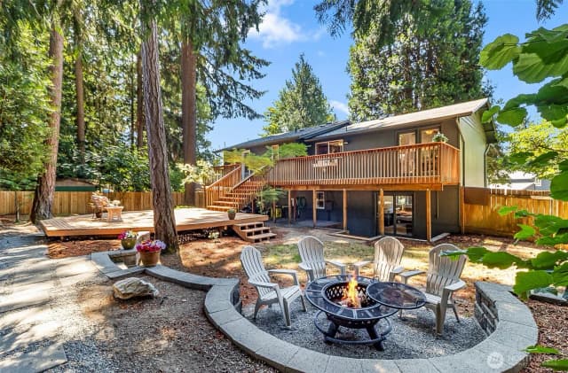 Property photo for 10716 127th Avenue Ne, Kirkland