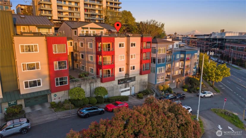 Property photo for 524 6th Avenue W #407, Seattle photo 28