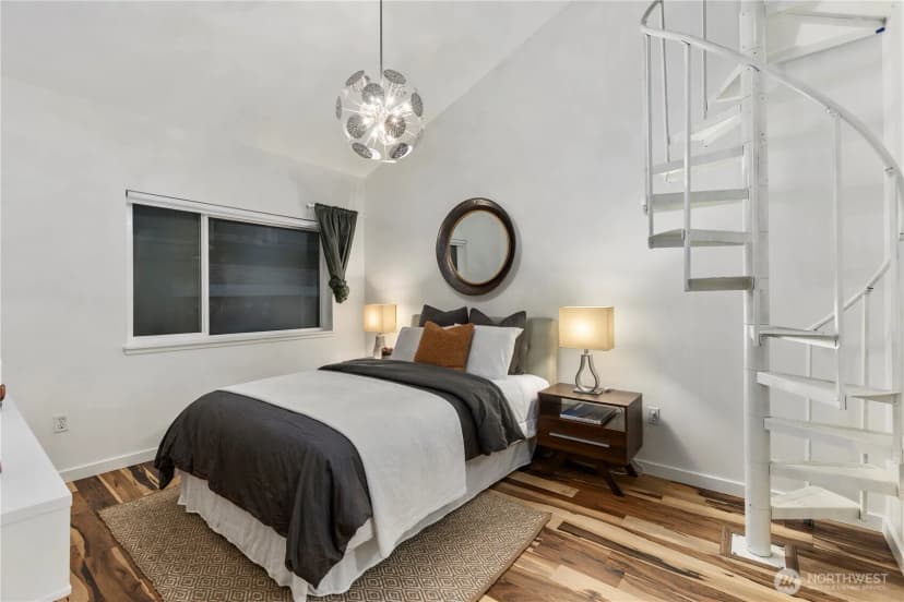 Property photo for 524 6th Avenue W #407, Seattle photo 17