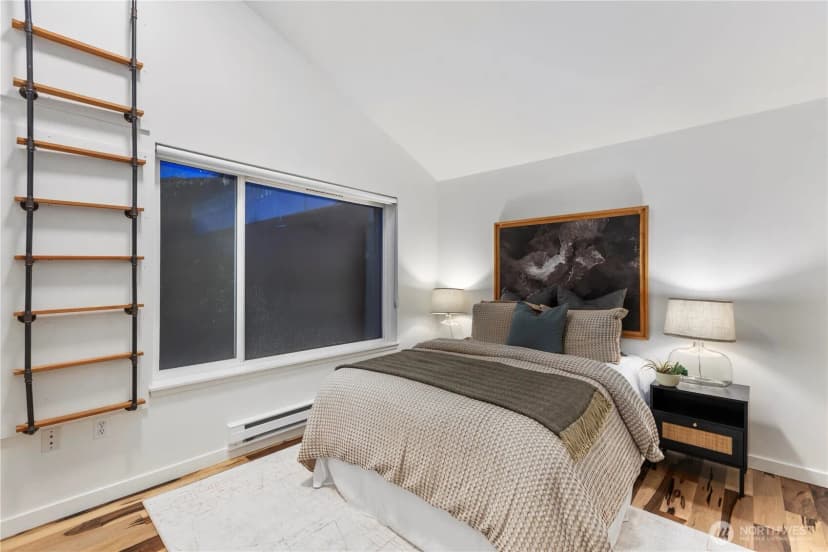 Property photo for 524 6th Avenue W #407, Seattle photo 22