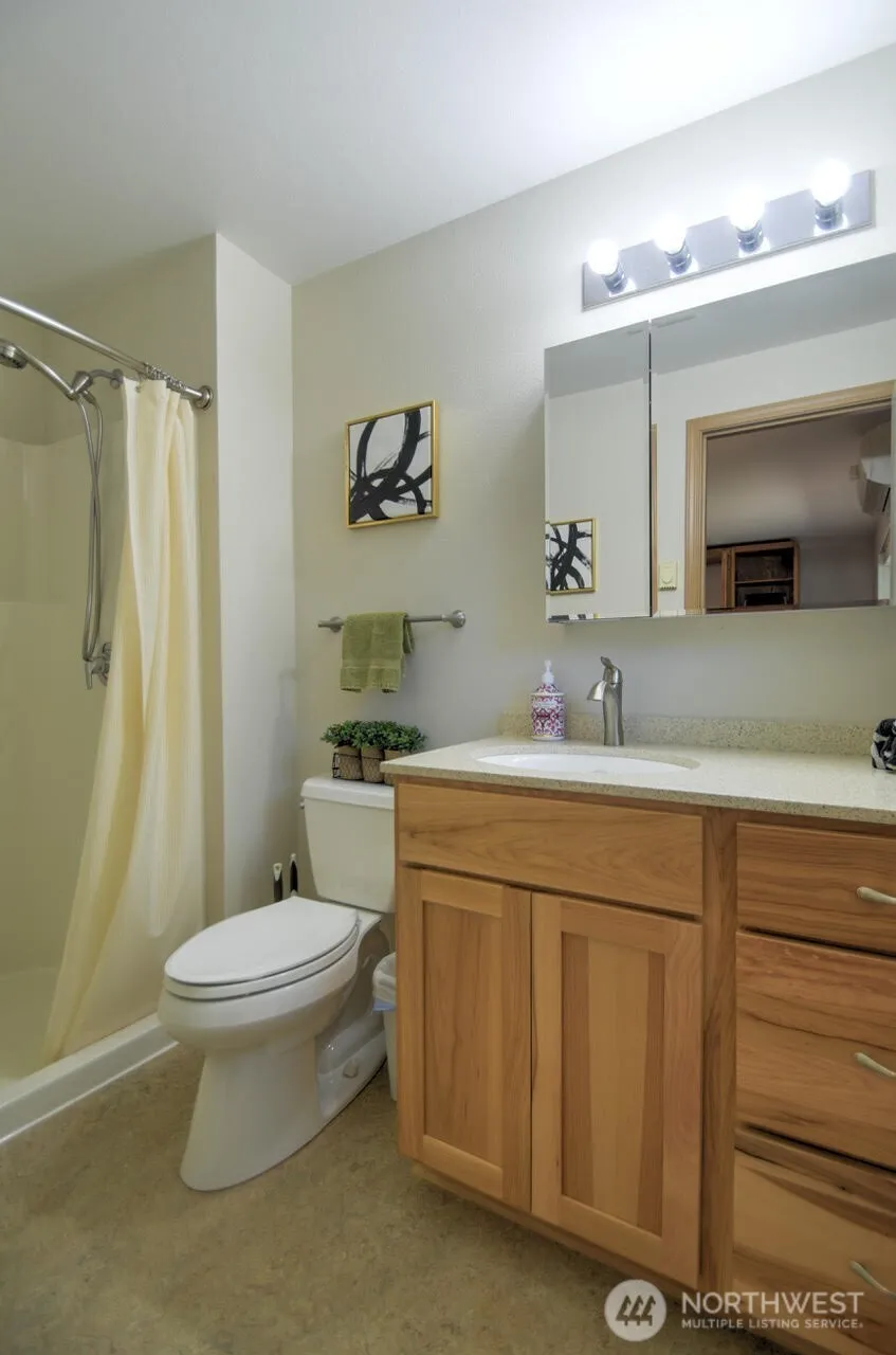 Property photo for 1112 Henry Street Se, Olympia photo 26