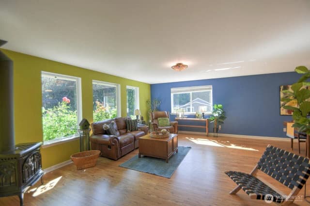 Property photo for 1112 Henry Street Se, Olympia photo 5