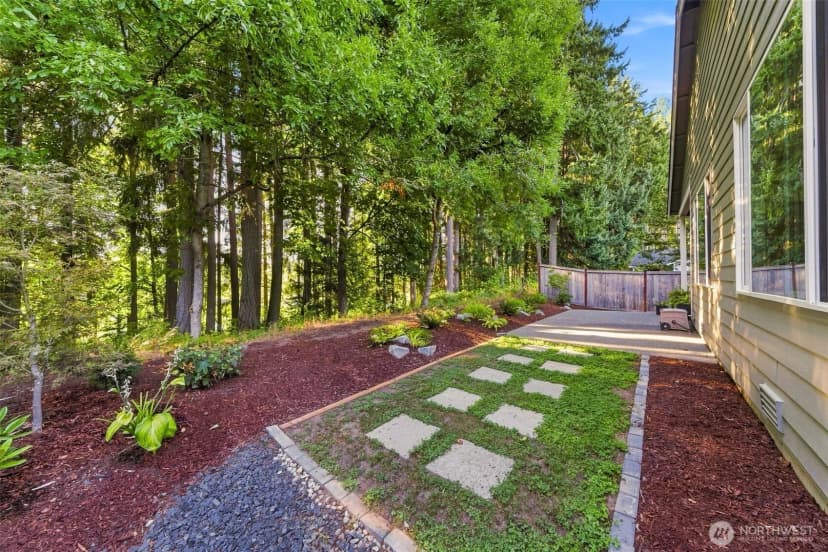 Property photo for 7027 Munn Lake Drive Se, Tumwater photo 2