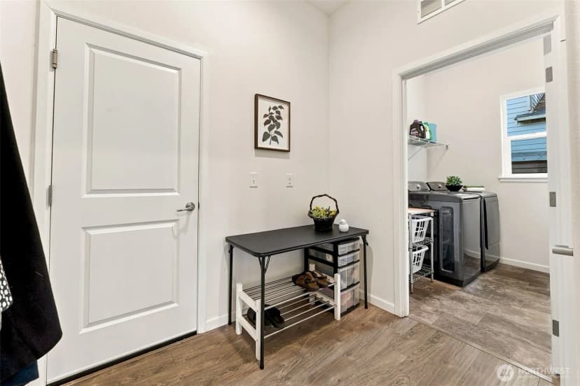 Property photo for 7027 Munn Lake Drive Se, Tumwater photo 19