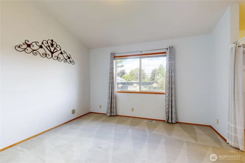 Property photo for 809 Se Tamarack Street, College Place photo 24