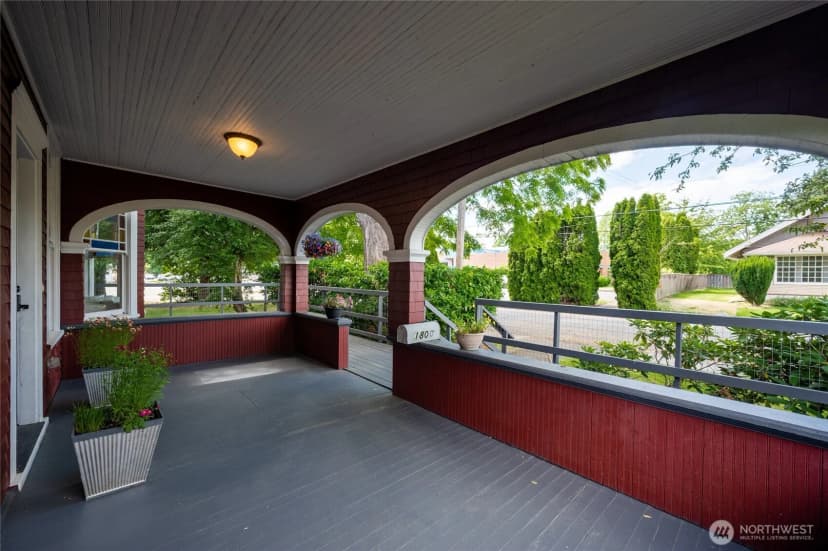 Property photo for 1800 J Street, Bellingham photo 33
