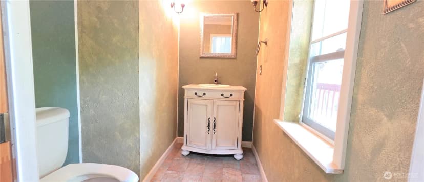 Property photo for 890 W Wynwood Drive, Shelton photo 12