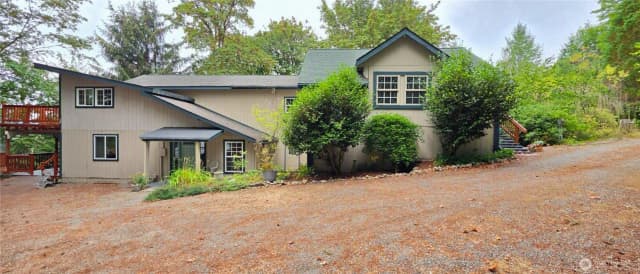 Property photo for 890 W Wynwood Drive, Shelton