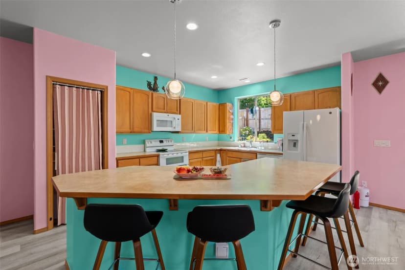 Property photo for 8325 Bainbridge Loop Ne, Lacey photo 12