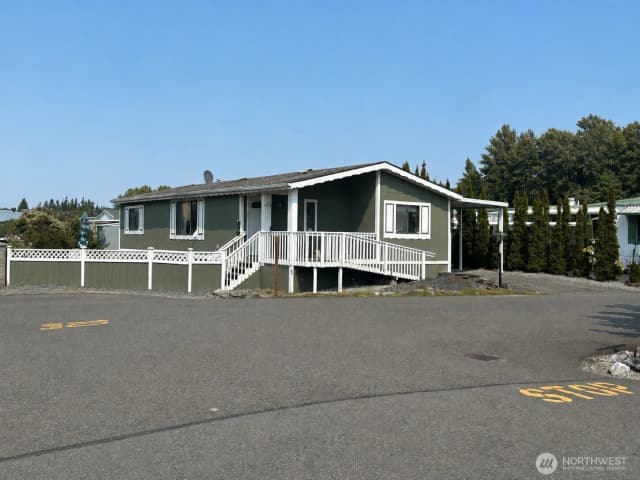 Property photo for 1200 Lincoln #237, Bellingham photo 2