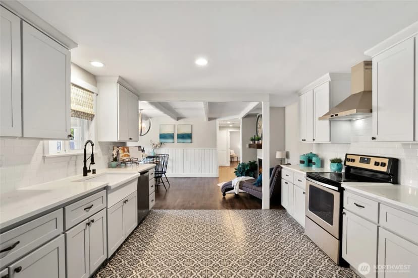Property photo for 7319 45th Street W, University Place photo 11