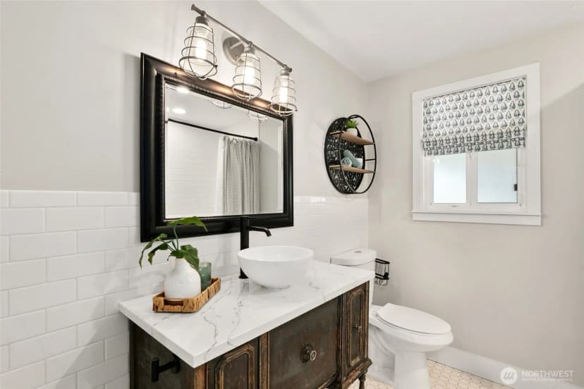 Property photo for 7319 45th Street W, University Place photo 21