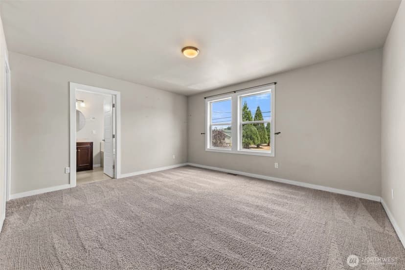 Property photo for 2310 Orchard Street W, Fircrest photo 16
