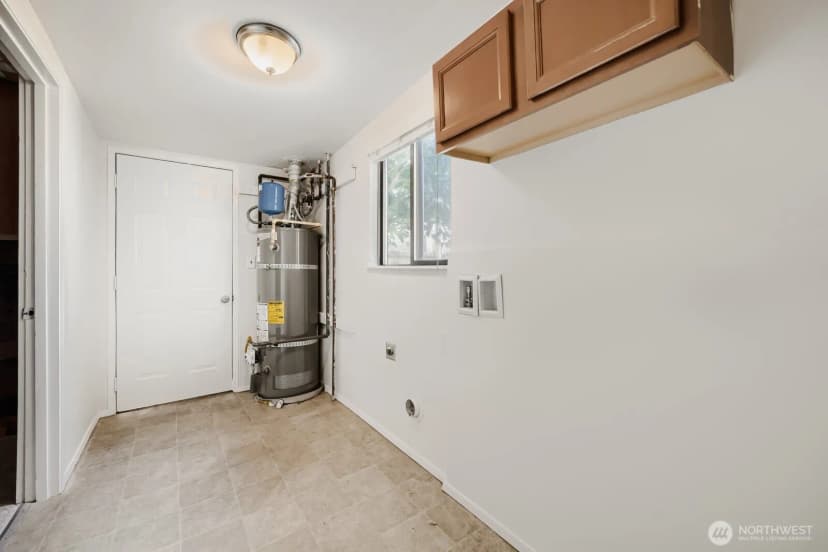 Property photo for 31349 13th Avenue S, Federal Way photo 23