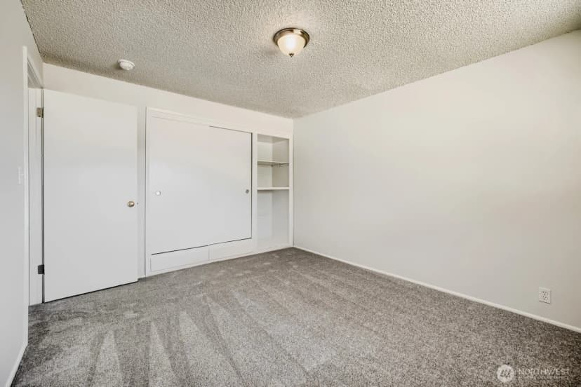 Property photo for 31349 13th Avenue S, Federal Way photo 19