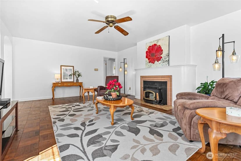 Property photo for 2716 Cornwall Avenue, Bellingham photo 6