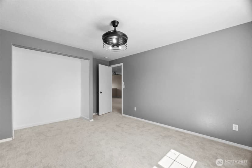 Property photo for 8419 15th Avenue Se, Olympia photo 30