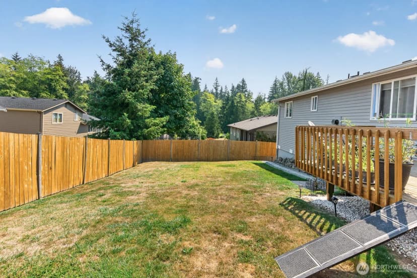 Property photo for 27215 Manor Place Nw, Stanwood photo 14