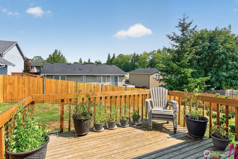 Property photo for 27215 Manor Place Nw, Stanwood photo 13
