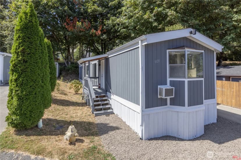 Property photo for 1420 Steele Creek, Bremerton photo 17