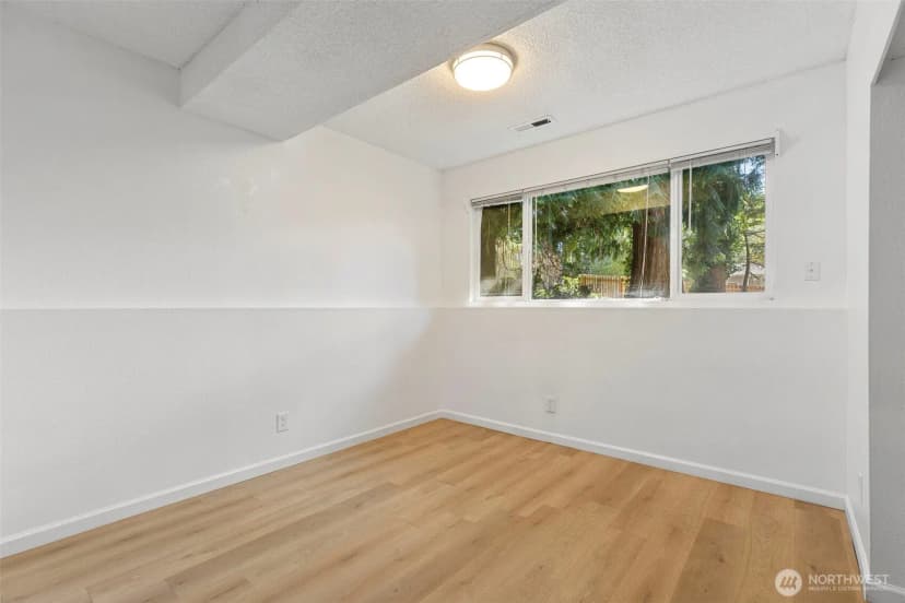 Property photo for 991 Melia Lane Ne, Bremerton photo 24
