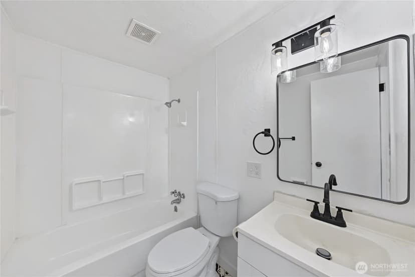 Property photo for 1215 Yakima Street Se, Ephrata photo 13