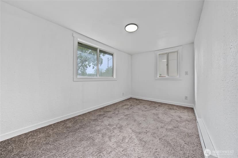 Property photo for 1215 Yakima Street Se, Ephrata photo 11