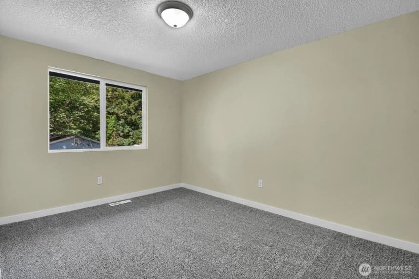 Property photo for 235 Dennis Street Sw, Tumwater photo 17