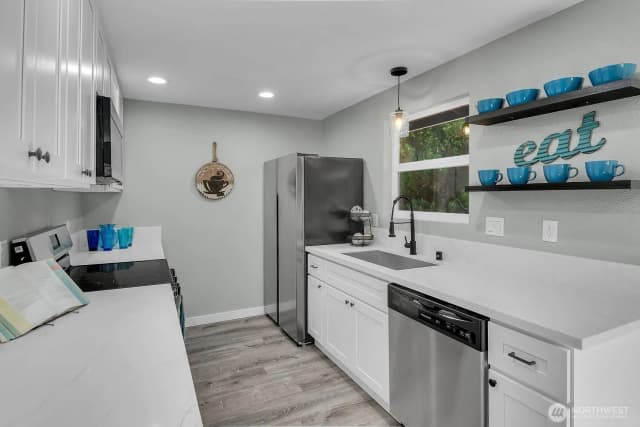 Property photo for 235 Dennis Street Sw, Tumwater photo 2