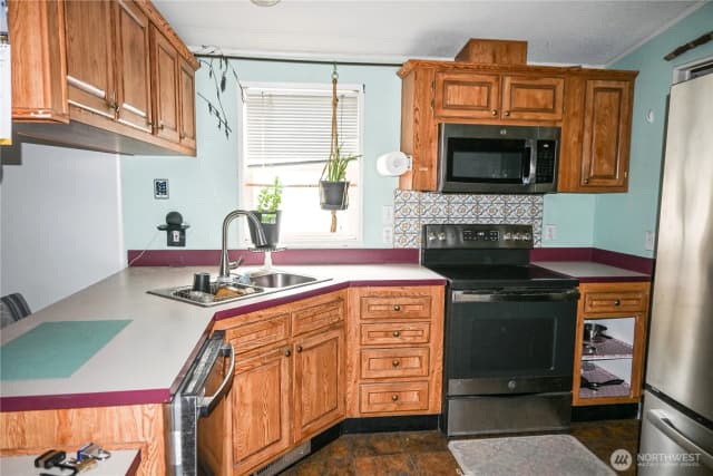 Property photo for 44 Curlew Drive, Republic photo 3